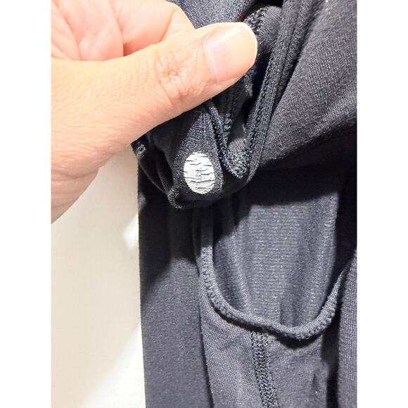 Lululemon No Limits Tank Top Black Size 4 Built-In Bra Racerback - Picture 3 of 7